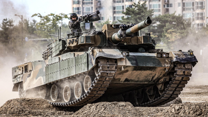 K2 Black Panther Tank Showcases at SITDEF 2025 in Peru