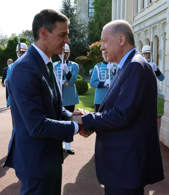 Erdoğan Hosts Sánchez in Istanbul to Discuss Trade, Gaza, and Regional Stability
