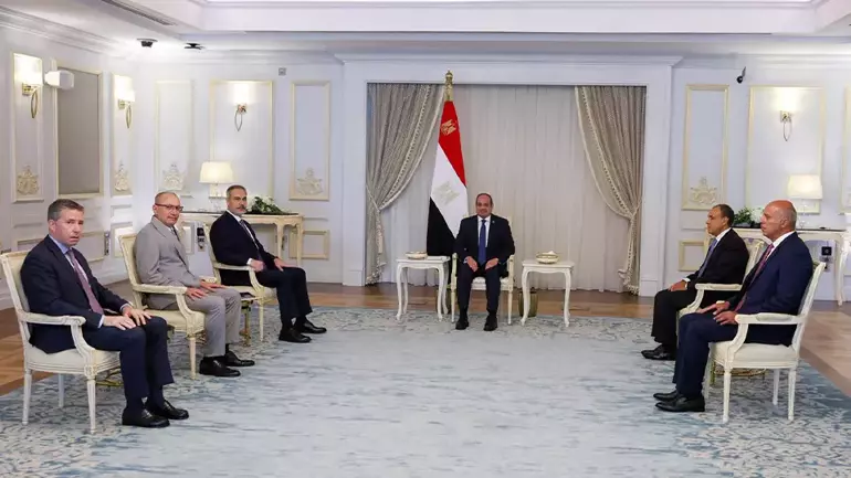 6896f69ca60d5d48f9b8e7c0