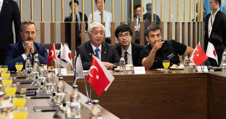 Agn9m_1755771115_0155