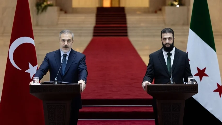 Turkish Foreign Minister Hakan Fidan Meets with Syrian President Ahmed Shara in Damascus